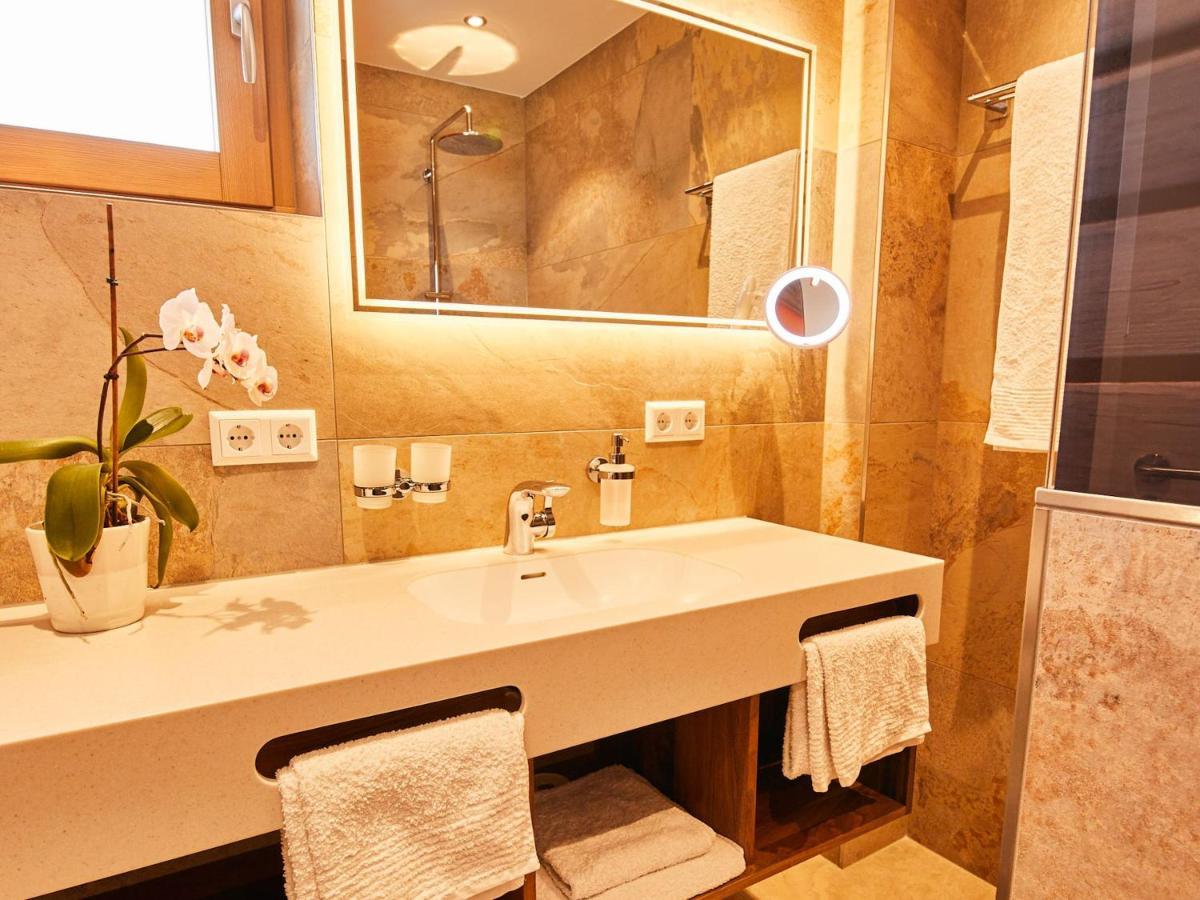 Hotel Hornstein - Weingut, Vinothek & Gastronomie Nonnenhorn Exteriér fotografie